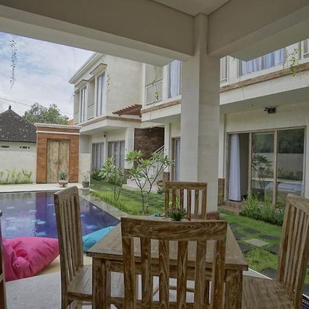 Maharani Residence Denpasar  Luaran gambar